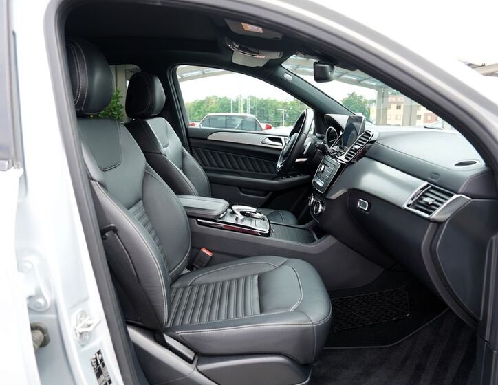 Mercedes-Benz GLE 29