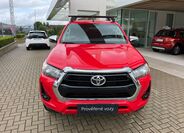 Toyota Hilux 9