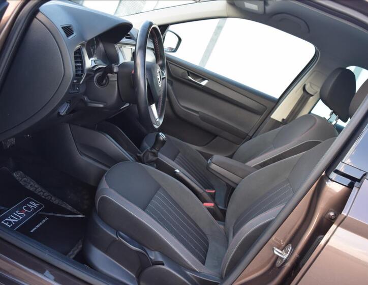 Škoda Fabia 16