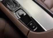 Volvo XC90 29