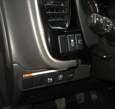 Mitsubishi Outlander 33