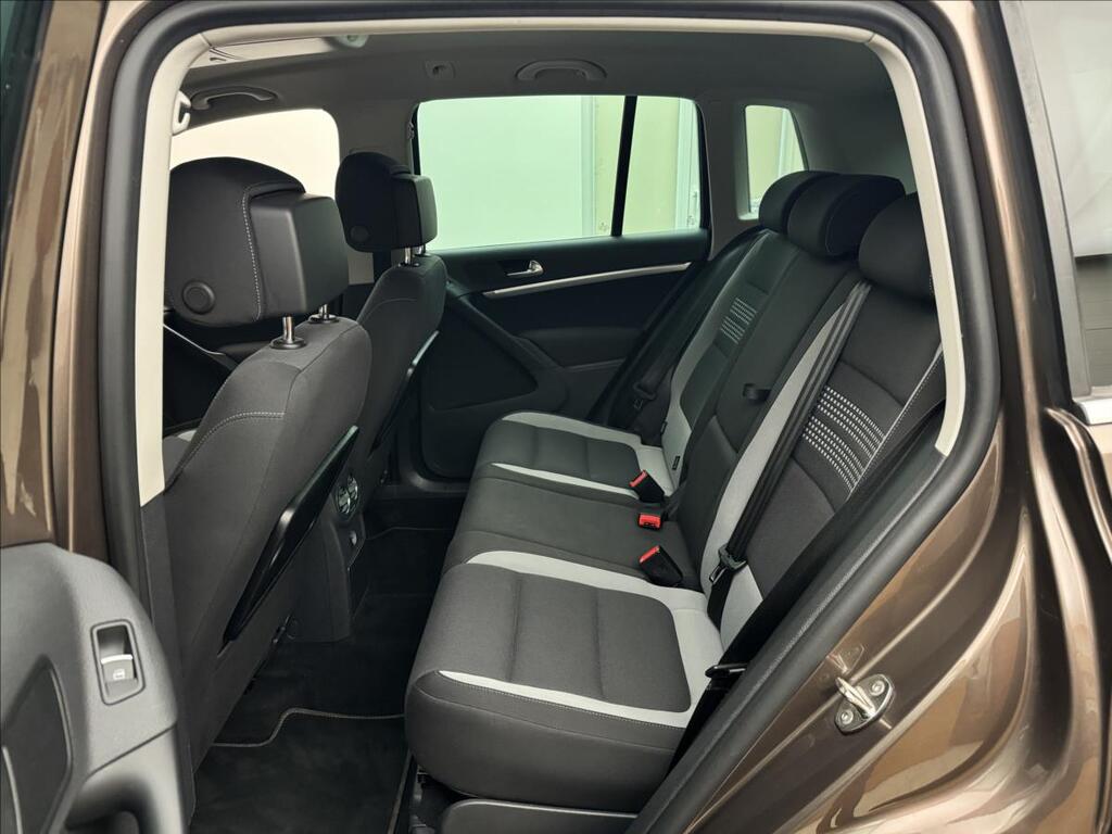 Volkswagen Tiguan 30