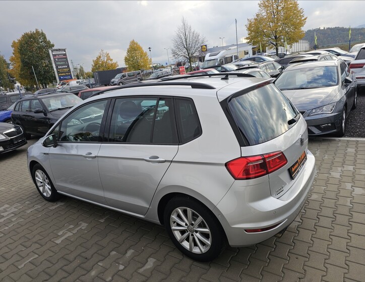 Volkswagen Golf Sportsvan 9