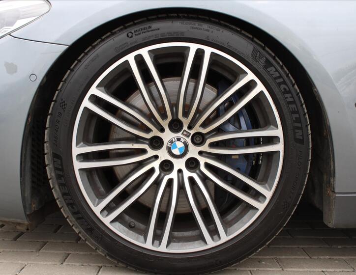 BMW Řada 5 9