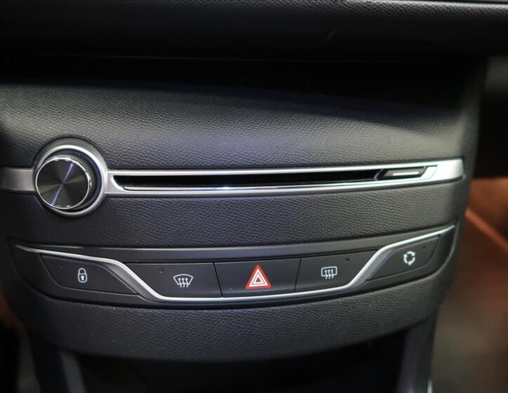 Peugeot 308 25