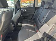Jeep Compass 10
