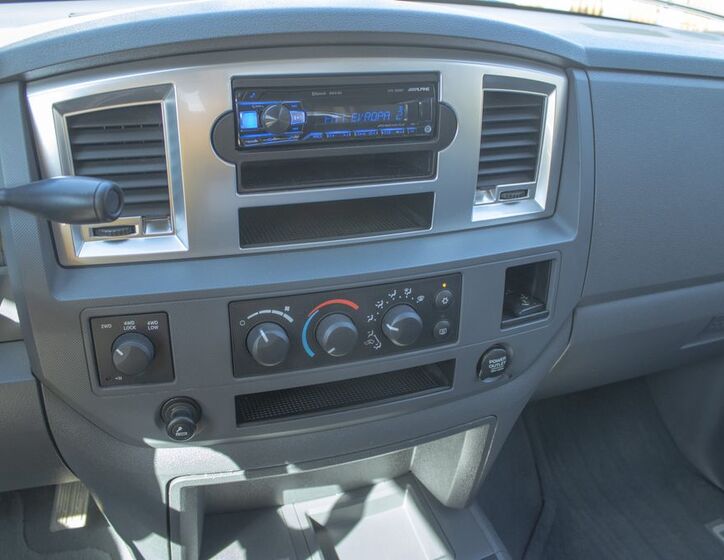 Dodge RAM 13