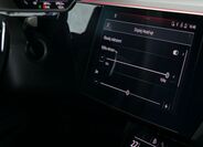 Audi e-tron 30