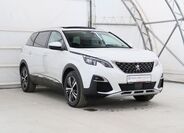 Peugeot 5008 4