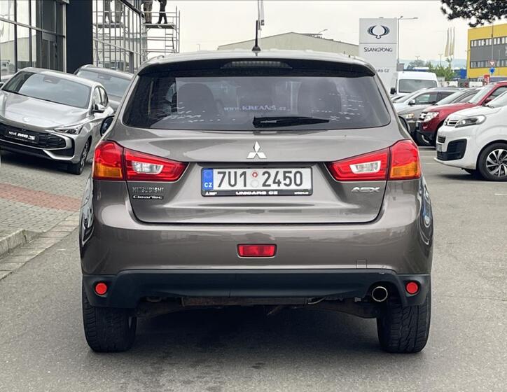 Mitsubishi ASX 6