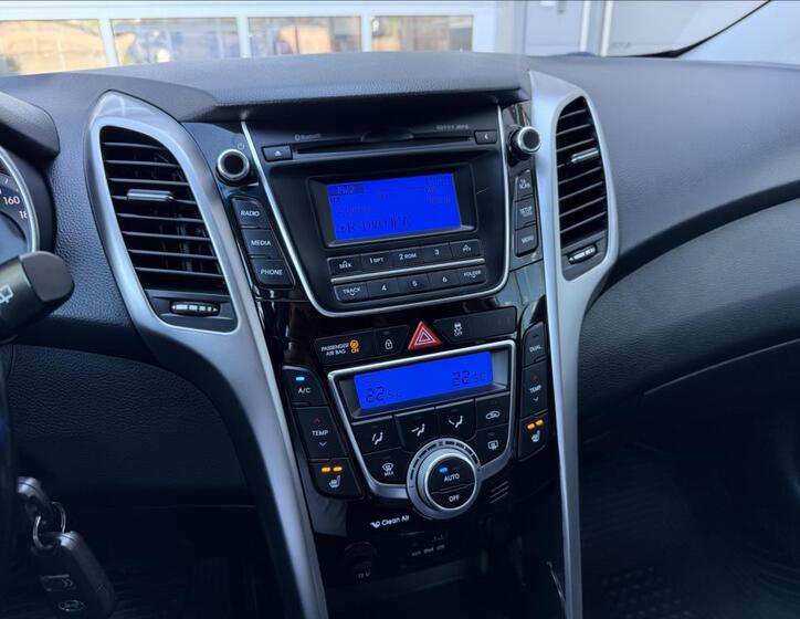 Hyundai i30 15
