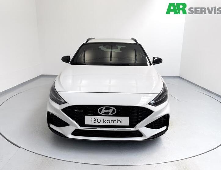 Hyundai i30 8