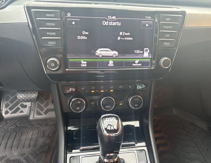 Škoda Superb 33