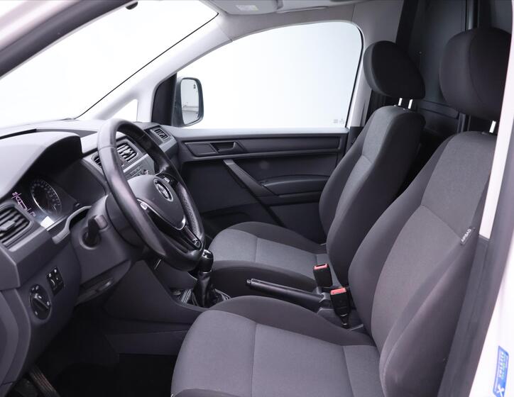 Volkswagen Caddy 10