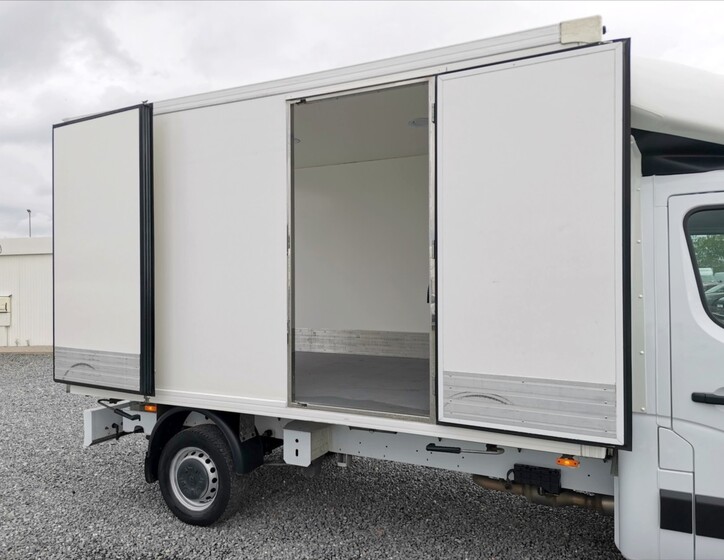 Renault Master 22
