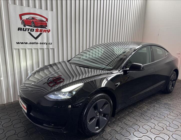 Tesla Model 3 2