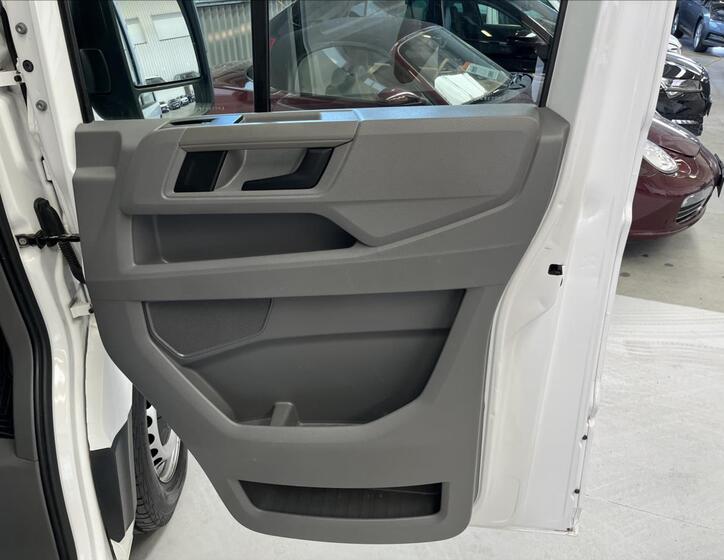 Volkswagen Crafter 19