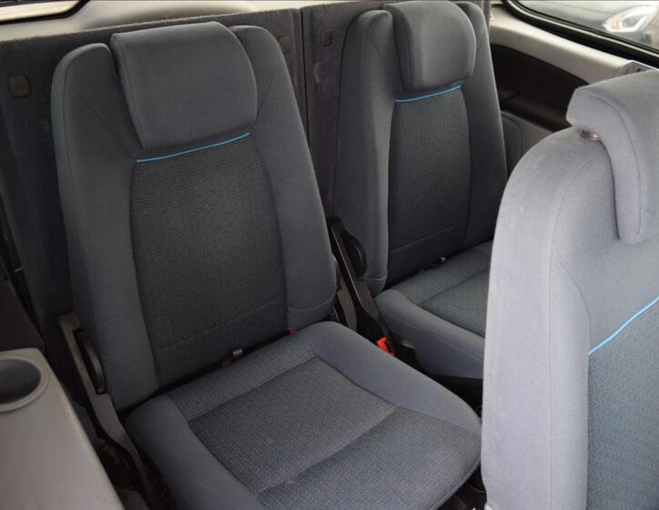 Ford Galaxy 21