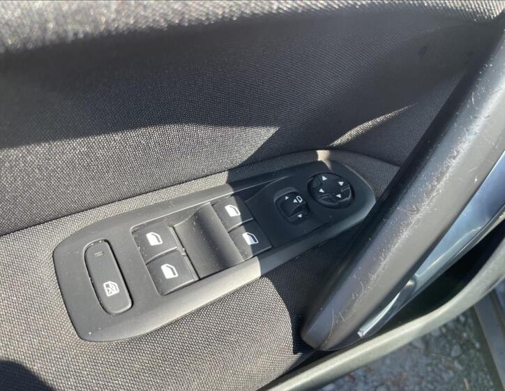 Peugeot 308 15