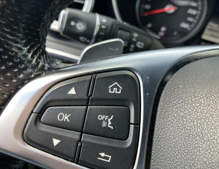 Mercedes-Benz GLC 14
