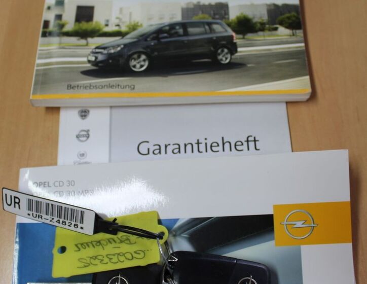 Opel Zafira 23