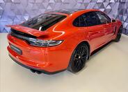 Porsche Panamera 7