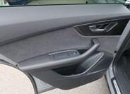 Audi Q8 17