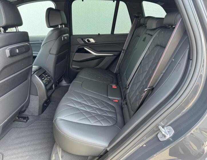 BMW X5 7