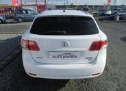 Toyota Avensis 6