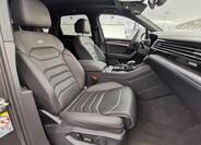 Volkswagen Touareg 7