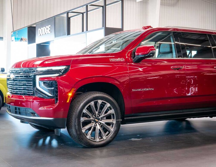 Chevrolet Suburban 15