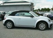 Volkswagen New Beetle 4