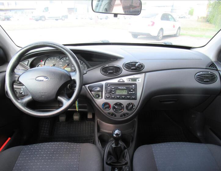 Ford Focus 9
