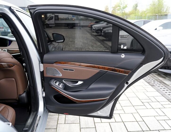 Mercedes-Benz Třídy S 20
