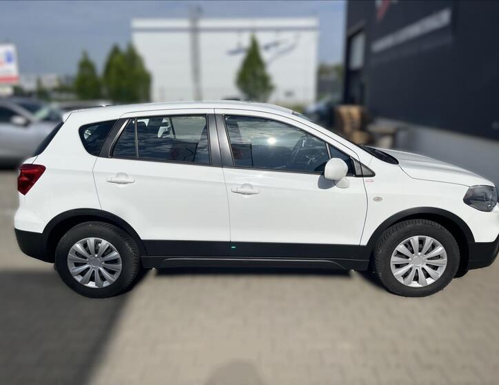 Suzuki SX4 S-Cross 4