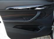 BMW X1 8