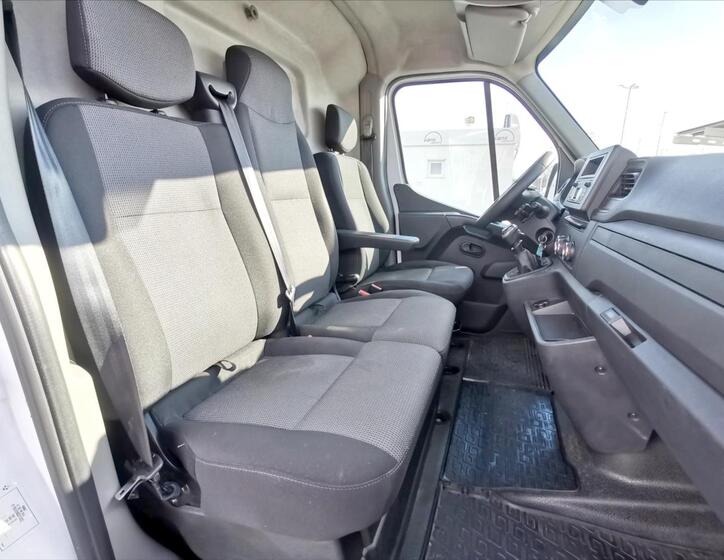 Renault Master 7