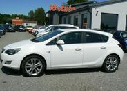 Opel Astra 8