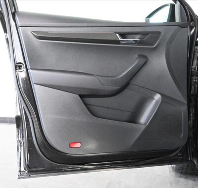 Škoda Karoq 24