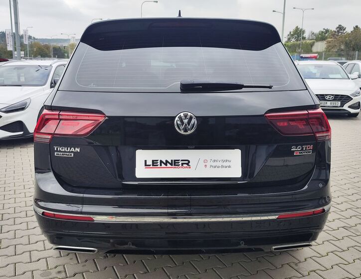 Volkswagen Tiguan 6