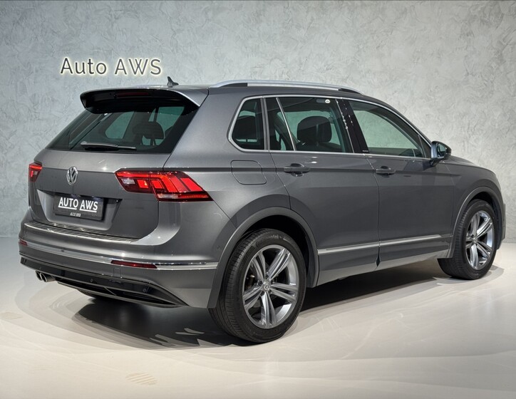 Volkswagen Tiguan 7