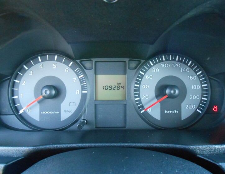 Mitsubishi Colt 9