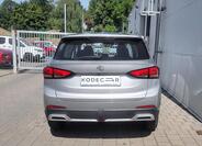 MG ZS 5