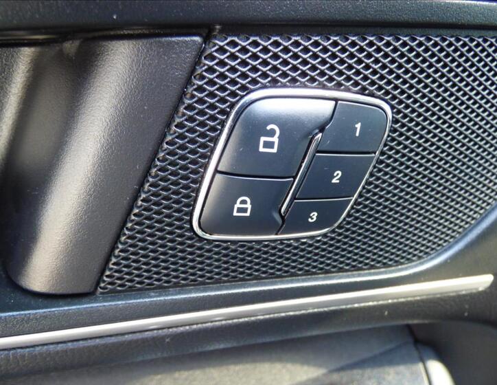 Ford S-MAX 17
