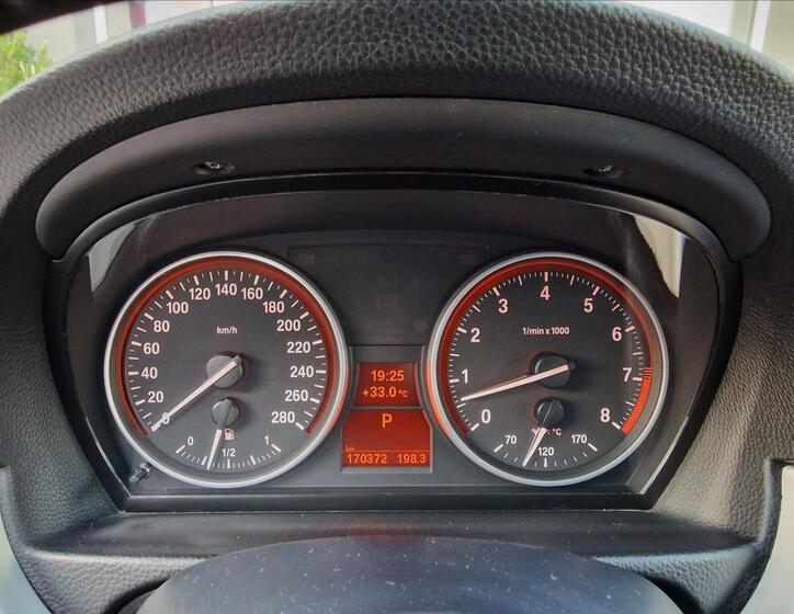 BMW Řada 3 22