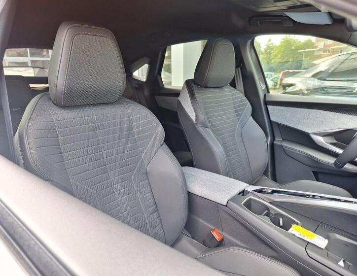 Peugeot 3008 12