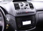 Mercedes-Benz Vito 21