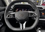 MG ZS 8