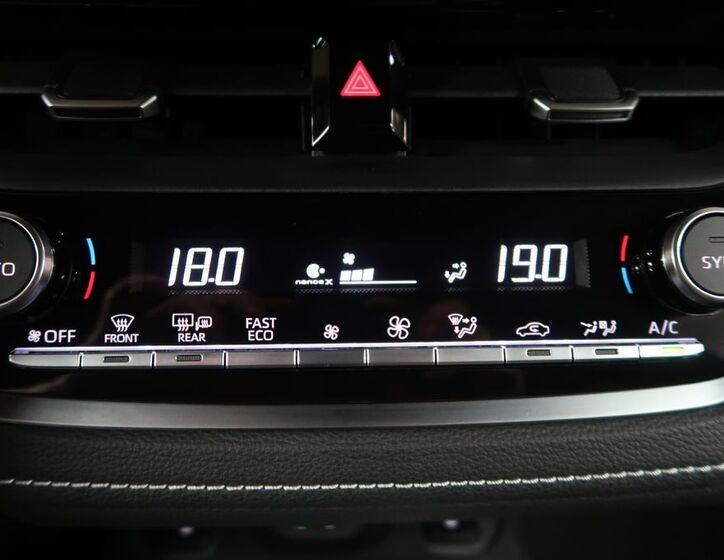 Toyota Corolla 21