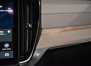 Volvo XC90 36